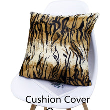 Load image into Gallery viewer, Animal Pattern Throw Pillow Case