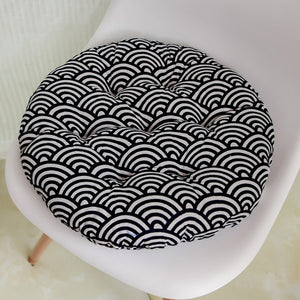 Casual Print Round Cushion